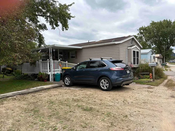38005 Highway 18 #44, Prairie Du Chien, WI 53821