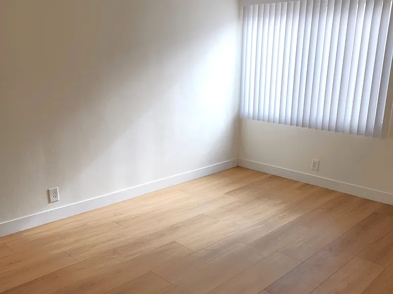 1133 Hacienda Pl — Photo 7