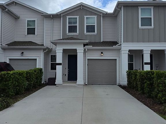 3rd image of 7720 Stone Creek Trl