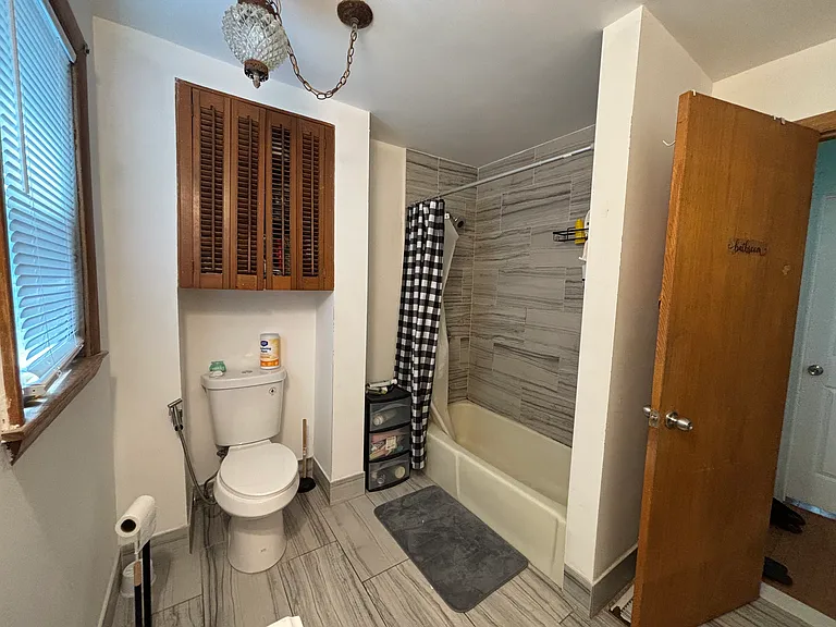 33 Jefferson St #1 — Photo 6