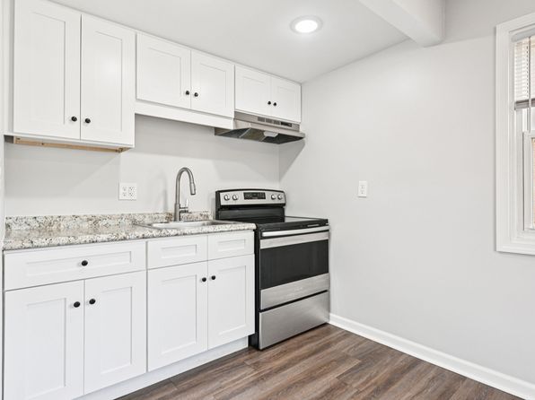800-834 Victoria Dr #812-D