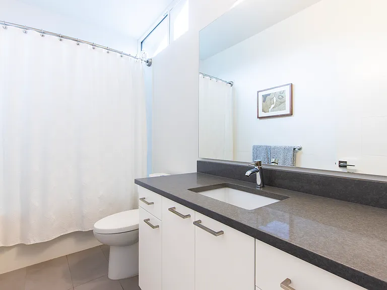 39331 Falcon Cres — Photo 5