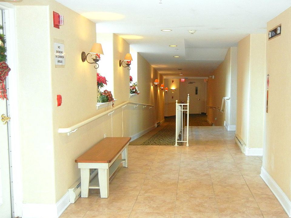 Silver Lake Academy House Condominiums 100 Aura Rd Clayton NJ Zillow