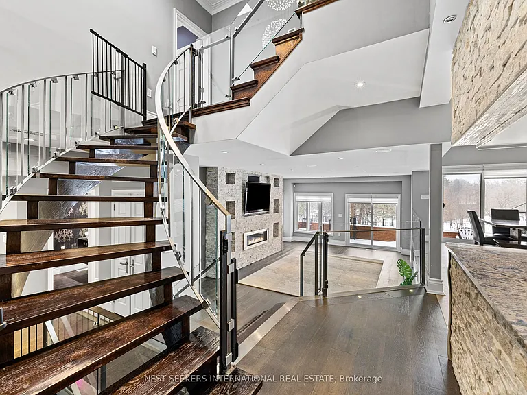 4001 Teston Rd #EAST — Photo 9