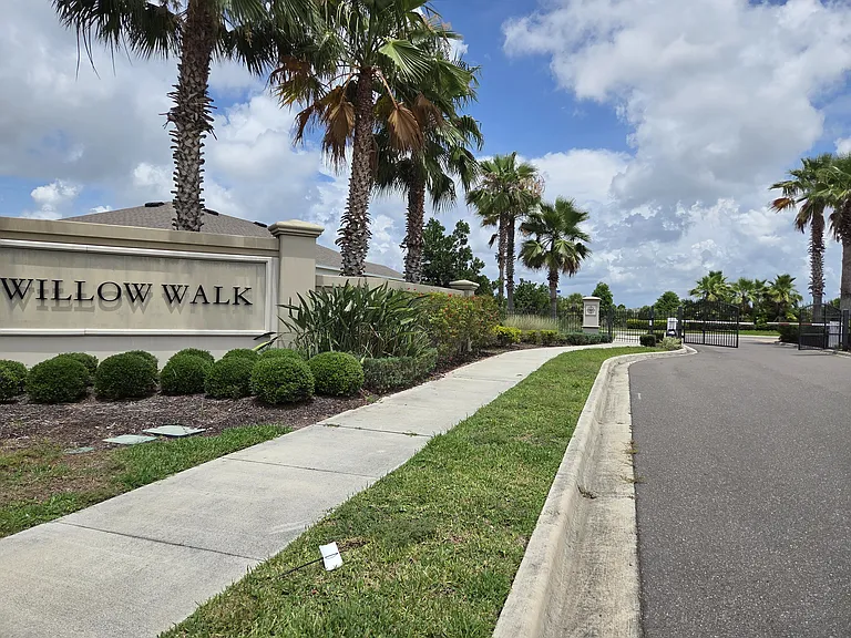 3616 Mossy Limb Ct — Photo 2