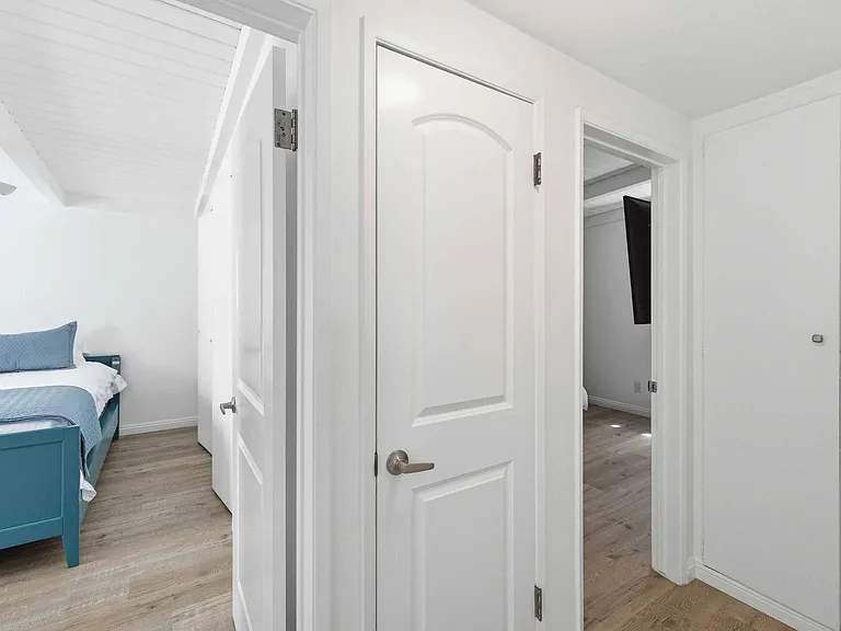3105 Ocean Dr — Photo 14