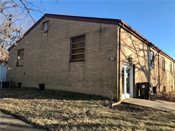 127 W Campbell Ave, Rantoul, IL 61866