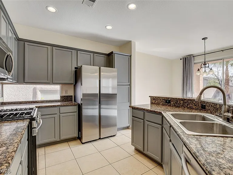 10261 Bentley Oaks Ave — Photo 20