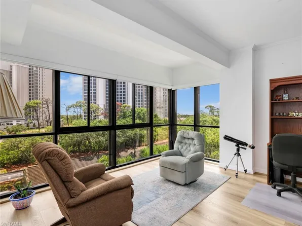 201 Arbor Lake DR #2-501, NAPLES, FL 34110