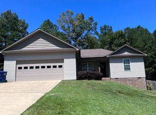 425 Covington Ridge Dr, Jacksonville, AL 36265