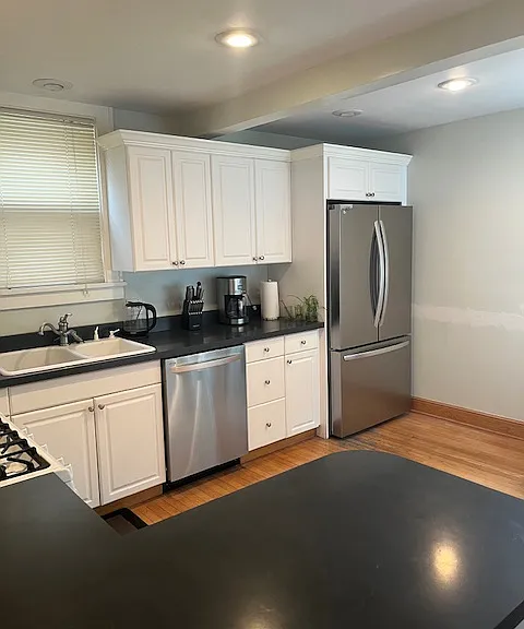 17900 Lakewood Heights Blvd — Photo 4