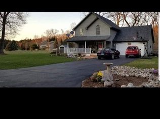 W6489 Woodhaven Cir, Wautoma, WI 54982