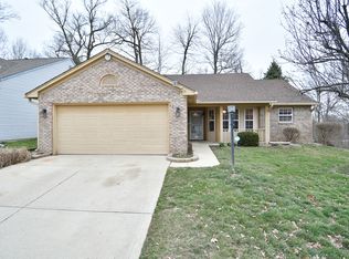 878 Charter Woods Dr, Indianapolis, IN
