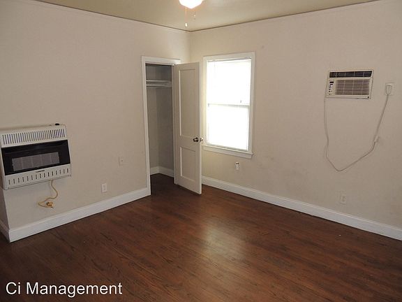 3rd image of 2212 N Fitzhugh Ave APT 4