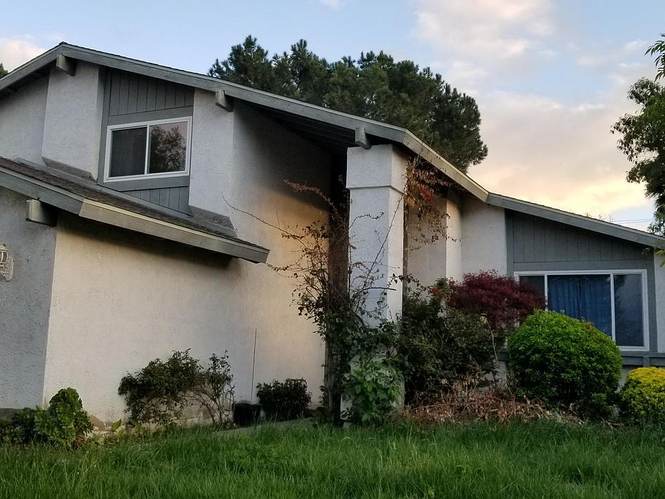 1st image of 26081 Gardner St