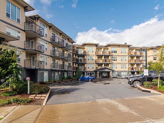 3rd image of 2565 Campbell Ave #124