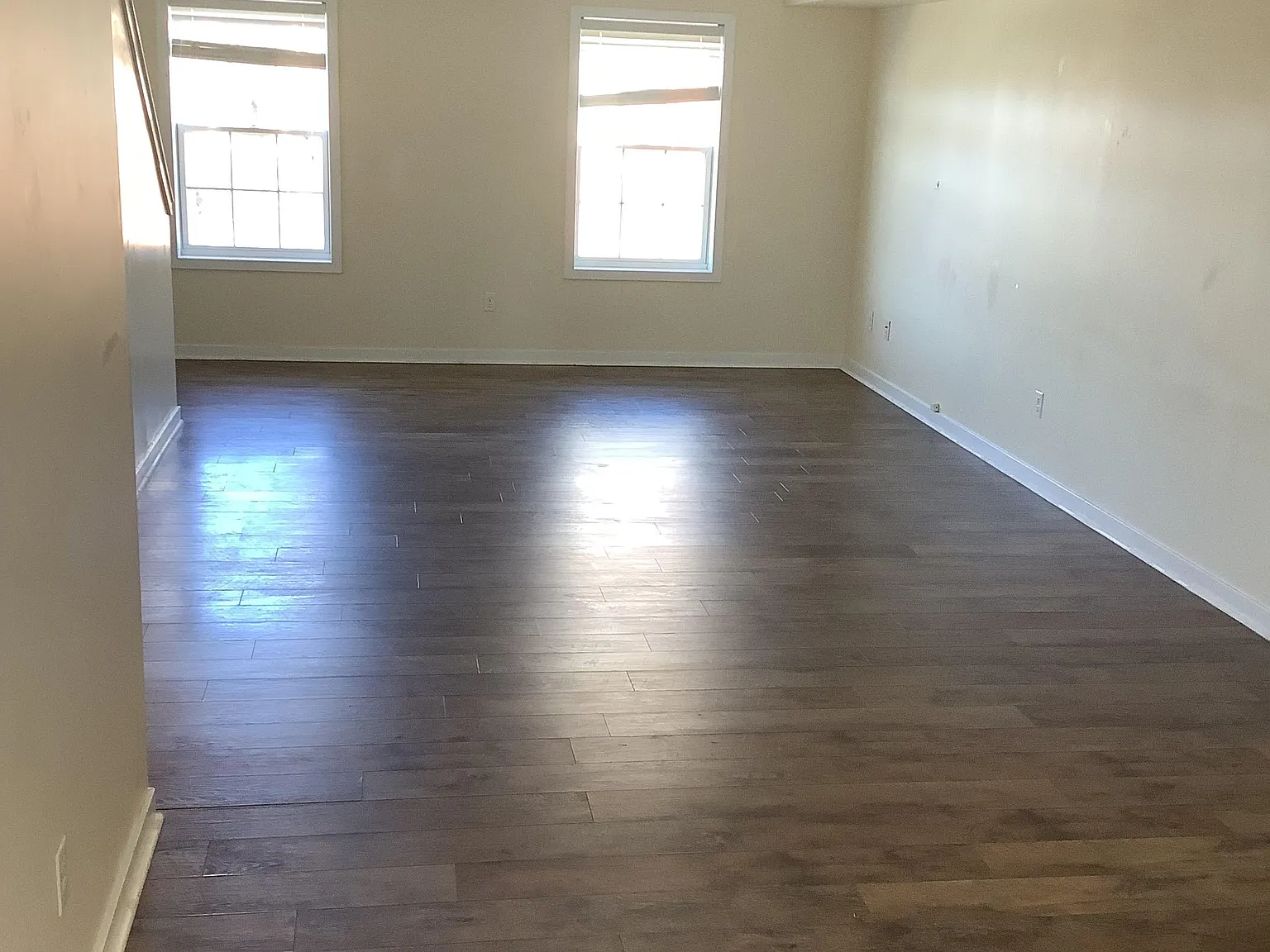 3 bed, $2,350 — Photo 3