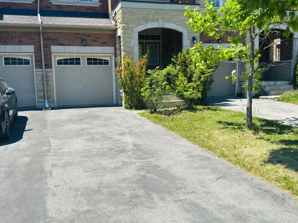 30 Isherwood Cres, Vaughan, ON L4H 3N9
