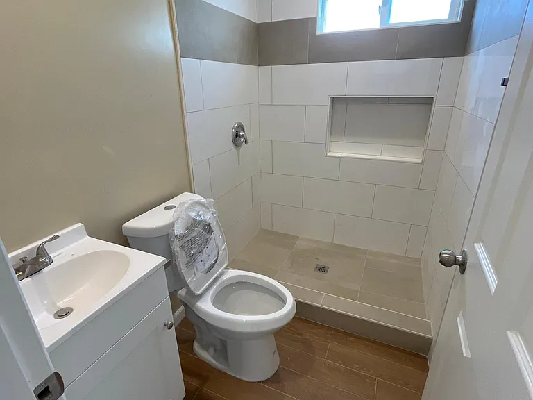 4858 Palm Ave — Photo 10