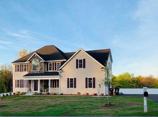 6 Silver Oak Rd, Hudson, MA 01749