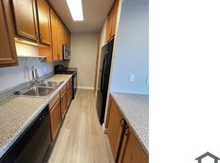 1130 E Butler Dr APT E4, Phoenix, AZ 85020