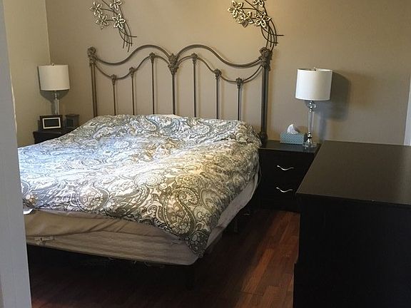 3rd image of 47 Gail Ln