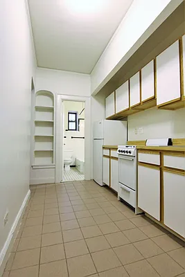 Rented by JK Dansar Corp | media 25