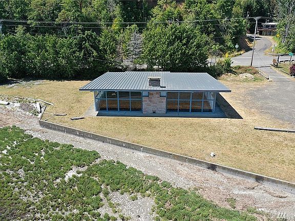 4th image of 81 N Virginia Ave