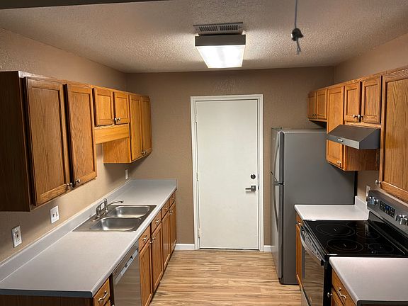 4th image of 708 Northern Trl