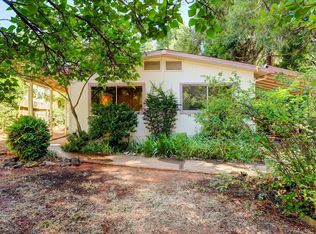 681 Brighton St, Grass Valley, CA 95945