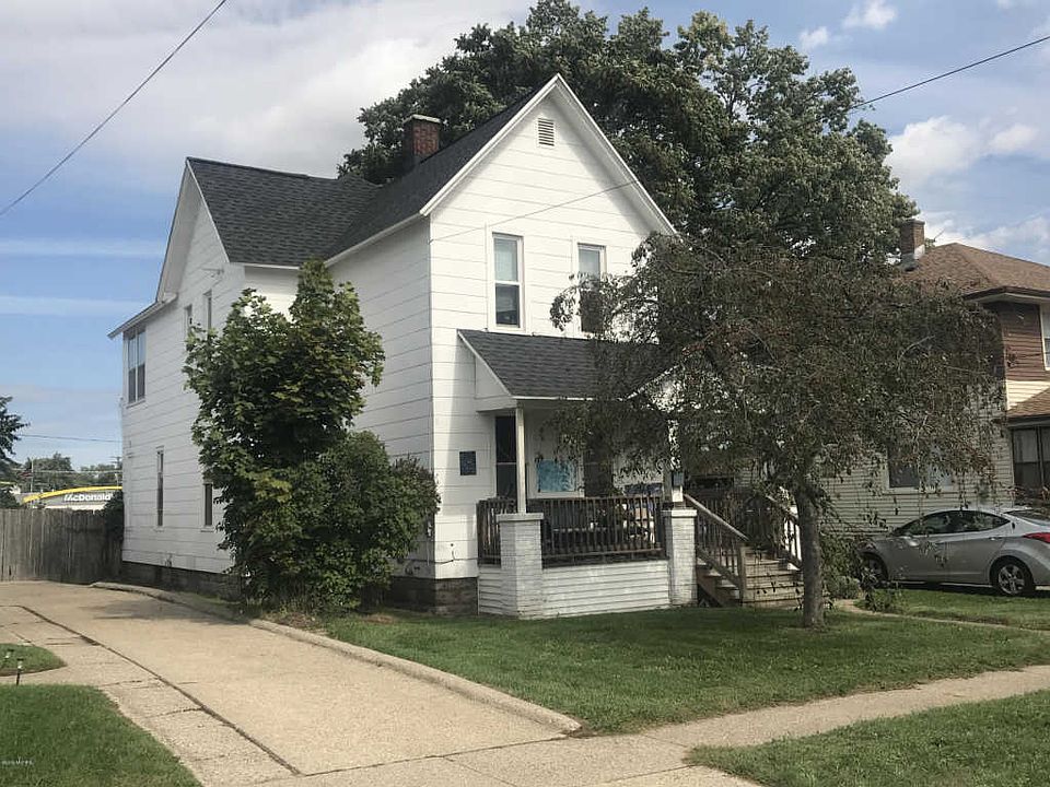 2nd image of 1119 Albers St SW