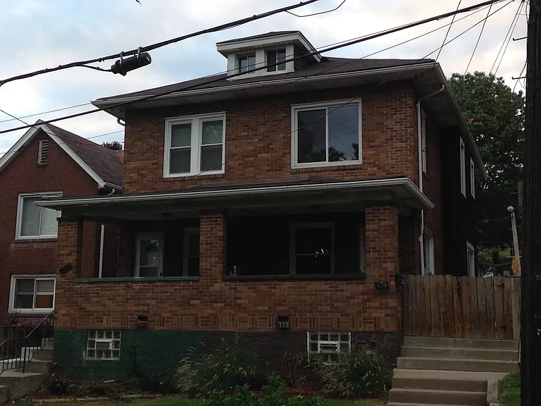 458 Hallock St — Photo 16