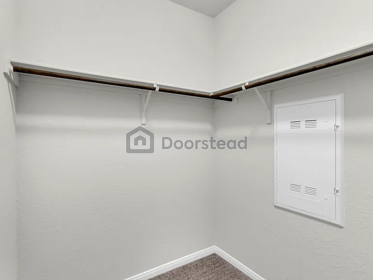 121 Naset Dr — Photo 15