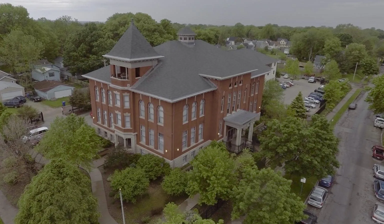 Taylor Heights — Photo 4