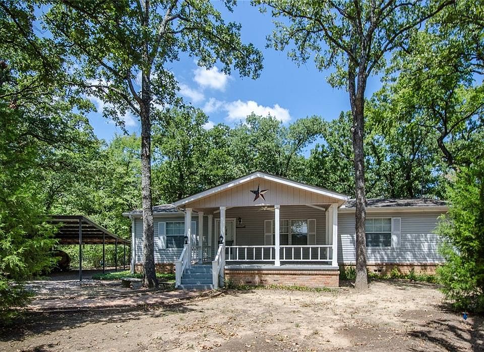 1st image of 106 Maiden Ln