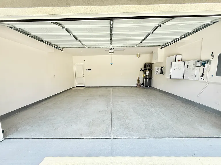 21554 Milam Dr — Photo 4