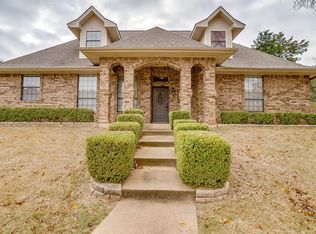 1918 Woodland Hills Ln, Weatherford, TX 76087