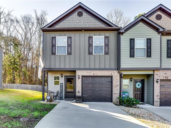 1709 Creel Ln, Riverdale, GA 30349
