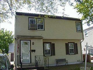 5th image of 552 11th Ave