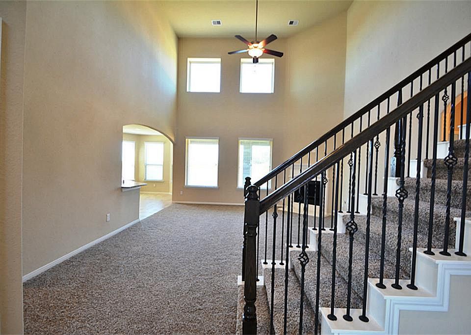 1st image of 13710 Miraflores Ct