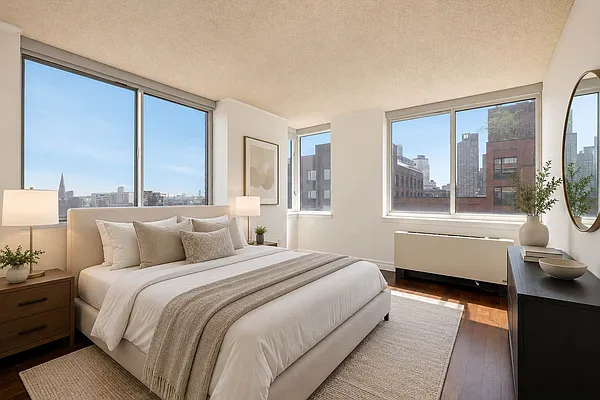 Bedroom, photo 1