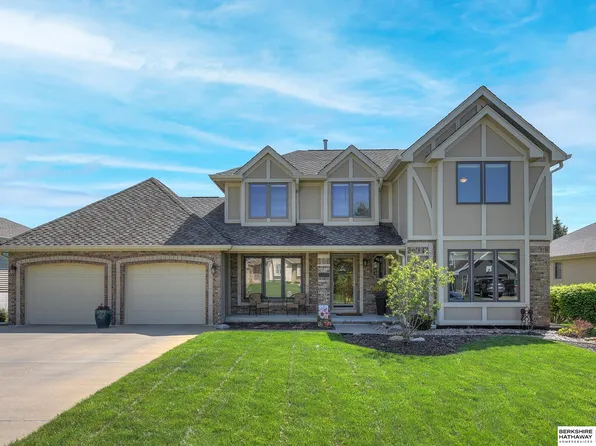 2107 S 165th Ave, Omaha, NE 68130