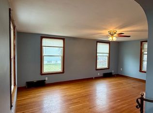 13211 Alexander Rd #W, Cleveland, OH 44125