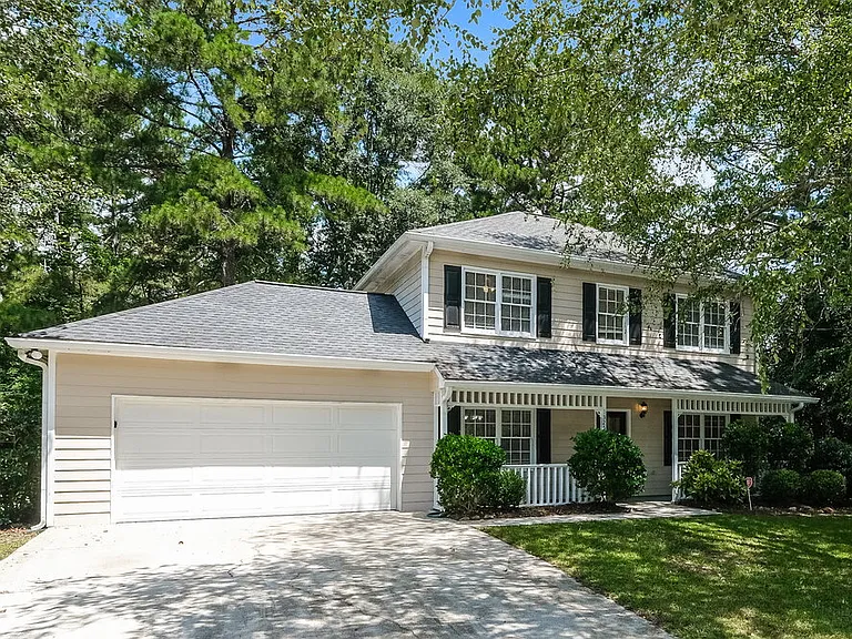 1325 Burning Bush Dr — Photo 1