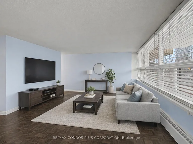 5949 Yonge St #208 — Photo 11