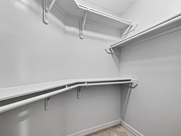 20637 Eagle Wood Trace Dr — Photo 33