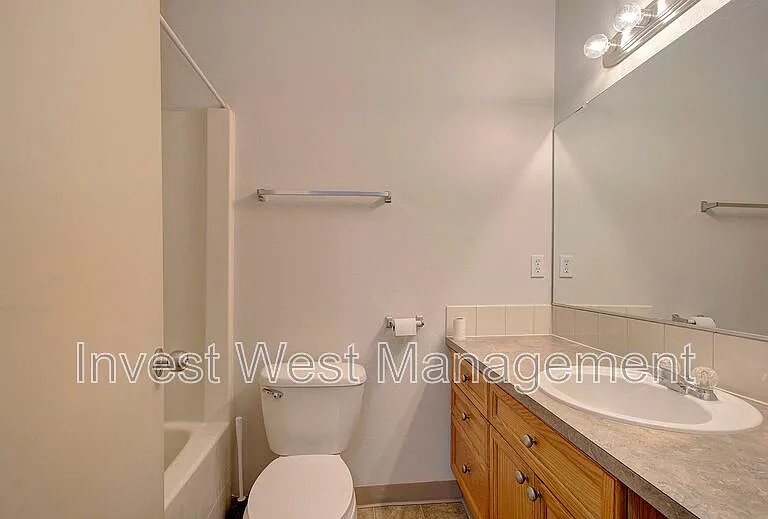 5264 NE 121st Ave #30 — Photo 13