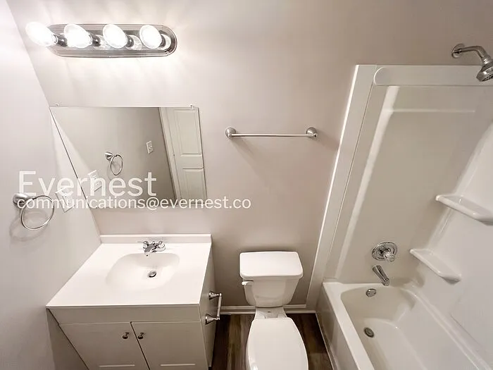 3914 Santa Fe Loop — Photo 8