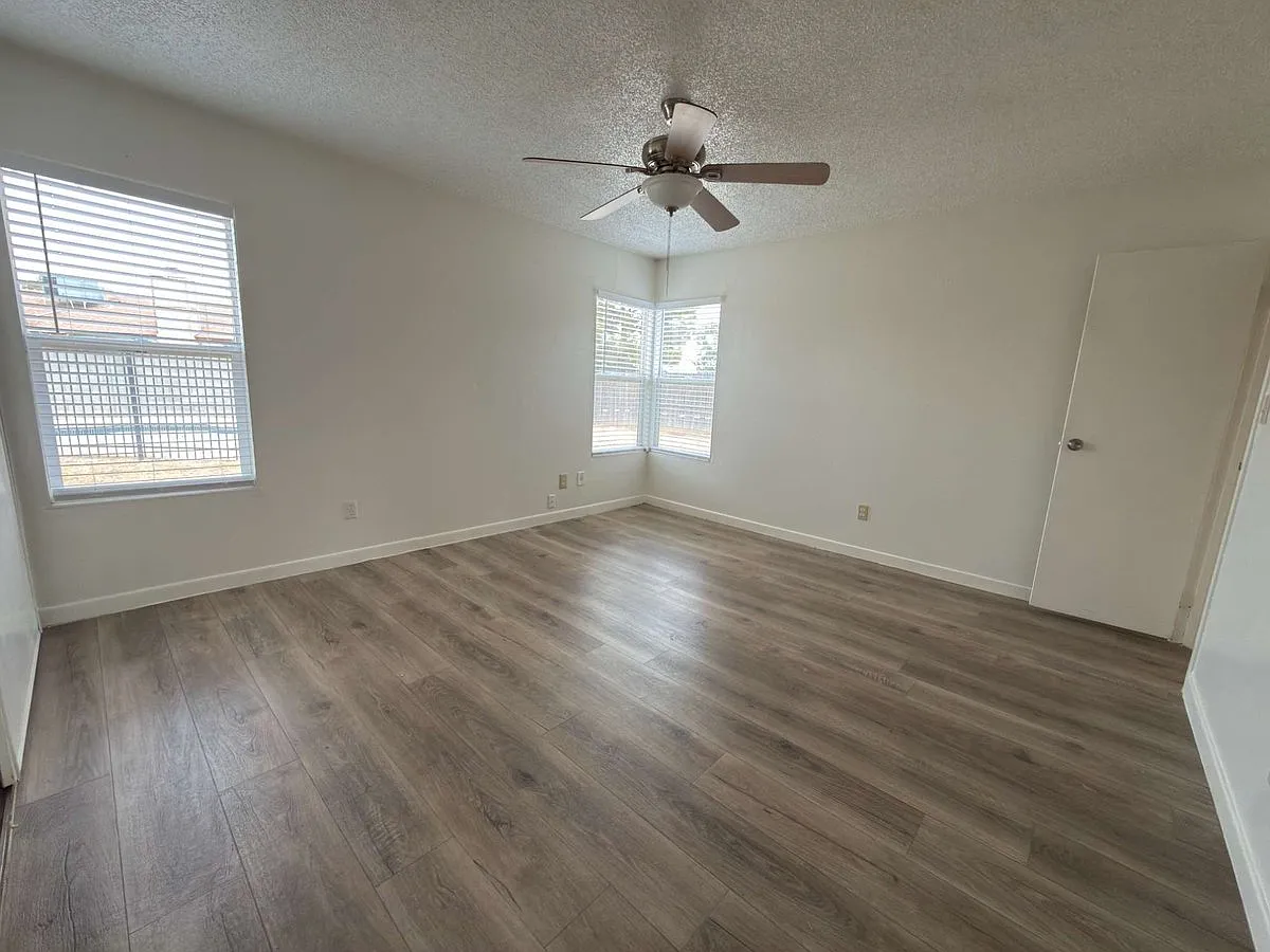 14814 N. 59th Dr. — Photo 3