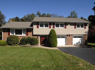 29 Greenridge Way, Spring Valley, NY 10977